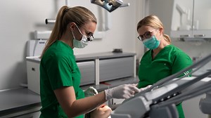 Nukutushammashoito eli hammashoito nukutuksessa