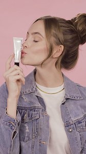 Prime and Set with these Mary Kay must-haves for beautiful long-lasting makeup for any occasion this holiday season! 😍 https://bit.ly/3lpmew2 | MARY KAY