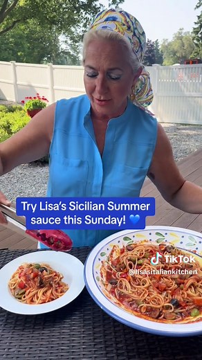 Try Lisa’s Summer Sicilian Tomato Sauce! Recipe and full video at www.lisasitaliankitchen.com #lisasitaliansundaysauces #lisasitaliansundaydinners #lisasitaliankitchen #tomatosauce #sanmarzanotomatoes #spaghetti #pastarecipe #pastasauce #italianpasta #olives #oliveoil #garlic #sanmarzano #sicilianpastarecipes #whateverhappenedtosundaydinner #thisissundaydinner