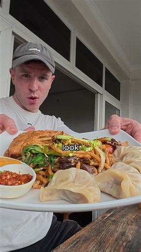 Tibetan Platter Taste Test: Chapati, Momo & Meat Pie