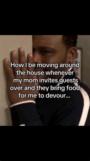 Funny Meme About Sneaking Food When Guests Arrive