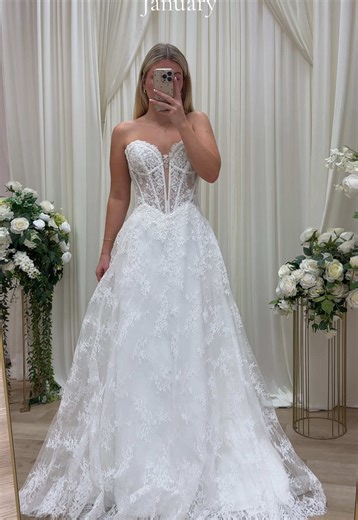 Wedding Gowns Inspired by Your Birth Month