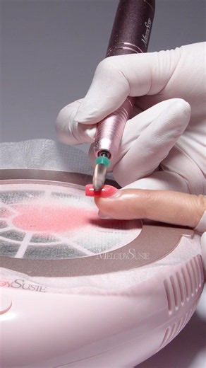 How to remove gel nails cleanly with zero dust? 💅#melodysusie #nails #nailart #nailtech