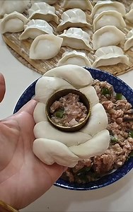 New ways to make baozi～#ChineseCuisine #dough #baozi #包子饅頭 | ShanghaiEye