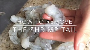 How do you remove the tail from cooked shrimp? [2025] | QAQooking.wiki