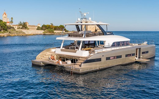 77 Lagoon 2022 Power Catamaran - 双体动力艇