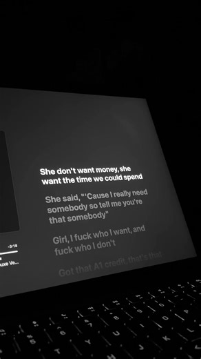 Love Me Lyrics by Lil Wayne featuring Drake and Future