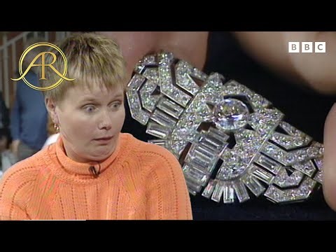 Owner Shocked That Stones In 'Marvellous' Brooch Are REAL Diamonds | BBC Antiques Roadshow UK