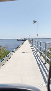 Take a tour of U.S. Coast Guard Station Georgetown and see what life is like! Station Georgetown is a small boat station located in South Carolina with 25 active duty and 19 reserve Coast Guard members whose missions include: Search and Rescue, Law Enforcement, Living Marine Resources Enforcement, Counterdrug, Port Security, Marine and Environmental Protection. If you enjoy low-country living, this could be yours! Save lives. Serve your community. gocoastguard.com to start your adventure. 🎥: Vi