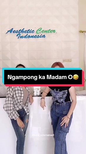 Madam O Comedy Moment in Situbondo, East Java