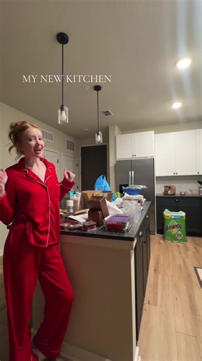 Setting Up My New Apartment Kitchen: A Tour