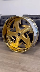 😳 26” Athens Custom Finish ARTIS Wheels @artiswheels See more on Artisforged.com | Lexani Wheels