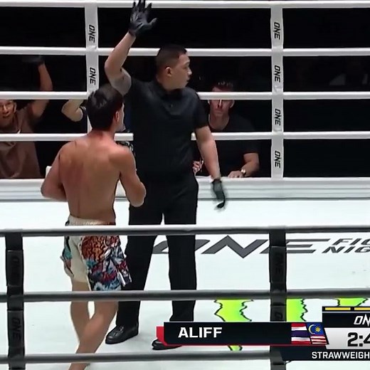 SHOCKING knockdown 😱 Aliff drops Ramadan Ondash in the opening seconds of Round 3!