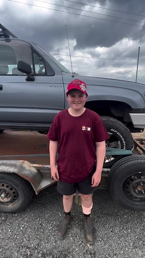 Engine conversion for Aidan’s RN46 Hilux sourced. Big 3RZ 2.7L. These engines are bullet proof and when you bolt a turbo on, look out!!! #3rz #rn46hilux #hilux4x4 #engineconversion #hilux_4x4 #dmw4x4