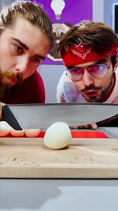 We're testing viral hacks from the internet! | 5-Minute Crafts Men