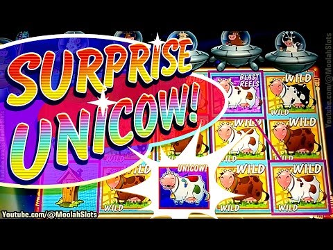 SURPRISE UNICOW LIVE!!! Big Bonus Invaders Attack From the Planet Moolah CASINO SLOTS ‪@MoolahSlots‬