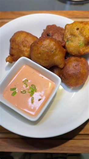 Discover the Authentic Bahamian Conch Fritter Recipe