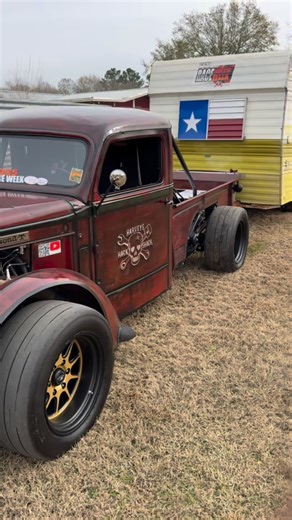HHS on Instagram: "Wild drag n drive setup for Sick Week 2026. Shoutout to our sponsors. @gfab_offroad @thirdcoastcoatings @donovans_plumbing @fullthrottletexas @classichotrods_c10 @outlawsgaragellc @briantooleyracing @better.call.paul_btr @harveys.craft.shack @alphagraphics_beaumont Houston Truck Parts, TM Enterprises, NCBR, IDBIT Services, Adventure Lifestyle #harveyshackshack #teambtr #sickweek #hackshack #draganddrive @sickthemag"