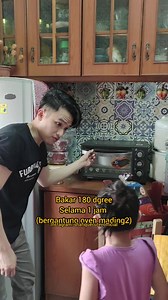 276K views · 11K reactions | Kek Cheese Coklat Strawberry cute 殺 #cute #cutenessoverload #instacute #shafiquecute_official #ctdk #love #trending #viral #instafoodie #instafood #malaysia #indonesia #menscooking #makan2 | Resepi Shafiqcute | Facebook