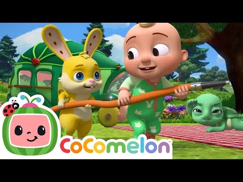 Animal Friends Wash the Dirty Bus! 🧼🚌 | Animal Songs | CoComelon Nursery Rhymes
