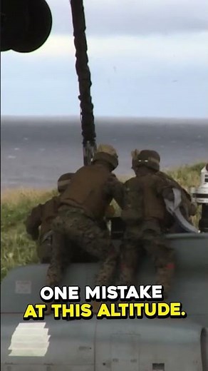 CH-53E Super Stallion Airlifts AH-1Z Viper | Insane Heavy Lift Operation