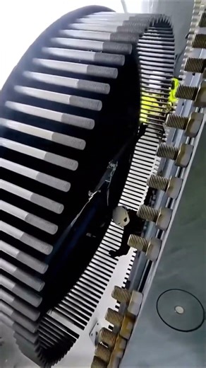 Wind Turbine bladeAssembly #renewableenergy #windenergy #windturbine #windpower #mustwatch #learning