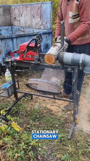 The Quickest Trick to Split Wood Using a Chainsaw The quickest trick to split wood using a chainsaw saves time and effort while delivering clean, efficient results. This smart technique improves productivity for outdoor work. It attracts high-value audiences interested in chainsaws, power tools, firewood processing, home improvement, landscaping equipment, professional-grade tools, and outdoor maintenance solutions. Credit : tipsthong30, derrickhenrygym /TT, motobloklife /IG, @quenttin /YT #tech