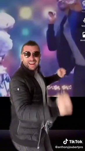 « Je gifle et je me casse » 🎵🎶🎤 Le nouveau tube ‼️ Abonne-toi à mon tiktok : https://www.tiktok.com/@anthonyjoubertpro?lang=fr Bizatous #tiktok #gifle #willsmith #chrisrock #humour #drole #video #meninblack | Anthony Joubert