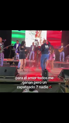 Mastering the Zapateado Calentano Dance