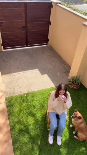 73K views · 947 reactions | 女  “Nothing Feels More Real Than This CCTV Video 﫣女” #RealisticAI #ViralCCTV #DramaClip #WildScene #CaughtOnCamera #RealShock #TrendingNow #IntenseMoment #AIRealFootage #RealLook | Made by Future | Facebook