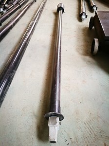 [Hot Item] Extension Spindles for Gate Valve, Telescopic Type Material: Steel Rod and PE Jacket Length: 900 to 1300 mm