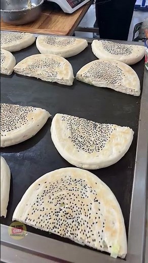 Hot & Fresh Naan 🔥🍞 | Made the Traditional Way!