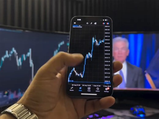 为什么“撤退”比进攻更重要？黄金G8三年实测，聊聊如何在这个市场长久生存。