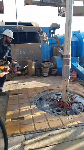 158K views · 2.4K reactions | #One_Man_Show #Floorman_Good_Job Attock Rig Tech  #Cell_no 03223330444 | Attock Rig Tech | Facebook