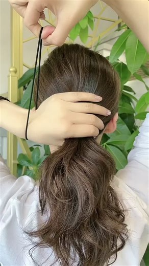 Hairpin Tutorial with Love Me by Felix Cartal