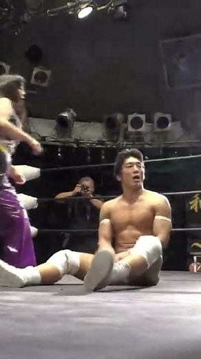 男女混戦！男vs女！男子プロレスラーを蹴りまくる女子プロレスラー！#shorts #男女 #プロレス