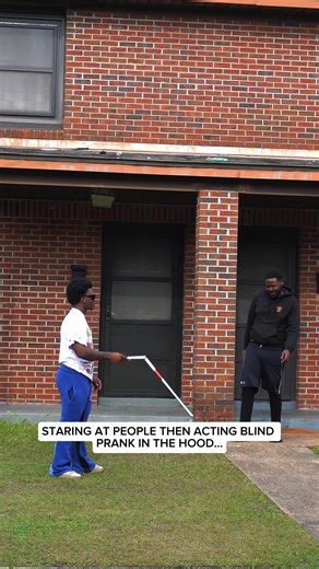 They both didn’t know what to do🤣💀#fyp #viral #funny #foryou #prank | prank