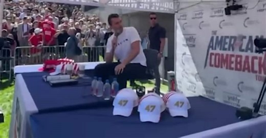 Omicidio Kirk, i video dell’attentato sui siti internazionali