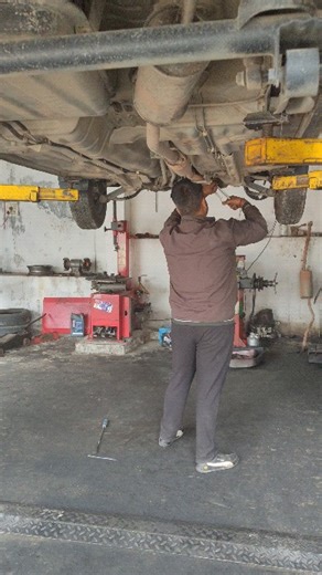 Sarthak Vyas on Instagram: "Is your car stuttering on acceleration? 🚗💨 It might be time to check that fuel filter. Look at the gunk that came out of this one! 🤢 . . . . . . . . . . #FuelFilter #CarMaintenance #MechanicLife #CleanFuel #AutoRepair DIY"