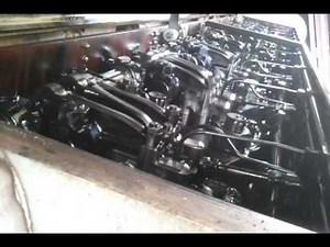 SD 40 locomotive engine start up