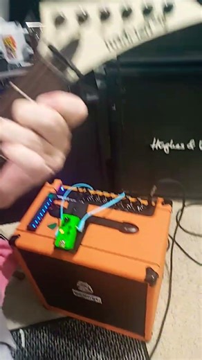 Acoustic guitar into a modulation pedal from Flamma.