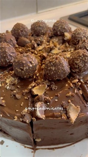 Pastel de chocolate 🥮✨ SIGUEME✅ #receta #pasteldechocolate #pasteldecajita #ideasdeemprendimientos
