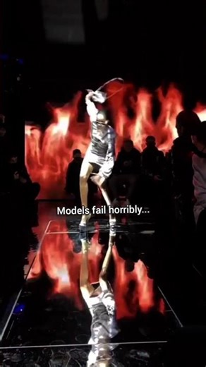 Every Model fall horribly😱👀...#fashion #runway #shortvideo #viralvideo #ytshorts #model