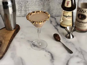 Nutella Martini - Creamy Chocolate Hazelnut - Ovenspiration