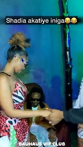MUZONGERE MUVUGE NGO SHADIA AKUNDA ABAGABO , NTAMUKATIYE TWESE TUBIBONA INIGA IRASEBYE DA 😂😂😂😂😂😂😂😂 | Ddumb.a Muzafaru