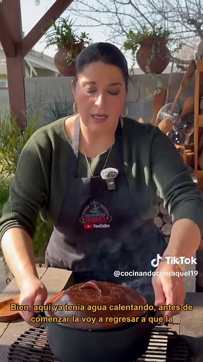 Tortitas de coliflor y brócoli con chiles rellenos
