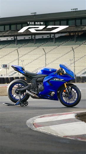 🎥 The bike that redefined the Supersport class with its focus on performance, accessibility and fun is raising the bar again! Introducing the all-new 2026 Yamaha YZF-R7 with a sharper handling chassis, advanced electronics package and sleek new-generation R-Series styling. Welcome to the Supersport revolution! #yamahamotoraus #revsyourheart #R7 #supersport #yzfr760thanniversaryedition | Yamaha Motor Australia