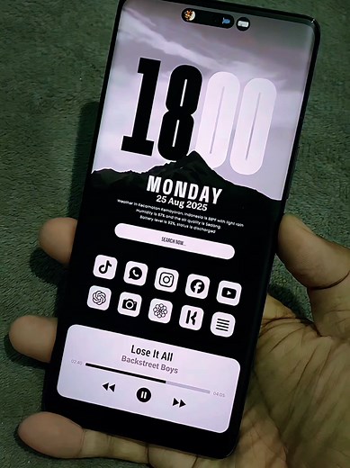 Customize Your Android Phone with Unique Themes