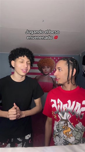 No quiero ver sus comentarios enfermizos hagan el favor de bloquearme y dejarme vivir 🙄Gx