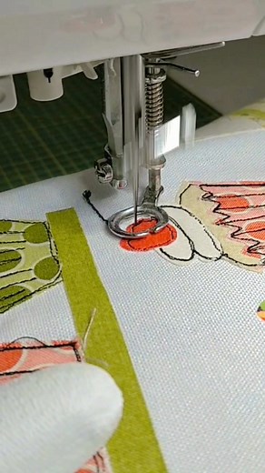 Freemotion fun! Adding the cherry on top of the cake… literally! 🍒 Full speed ahead on this one! I love this part – those tiny details that bring the whole appliqué to life. If you have a sweet tooth check out my Cake Shop Sewing Design🍰 #HelenNewtonSews #FreemotionEmbroidery #SewingReel #AppliqueMagic | Helen Newton Sews